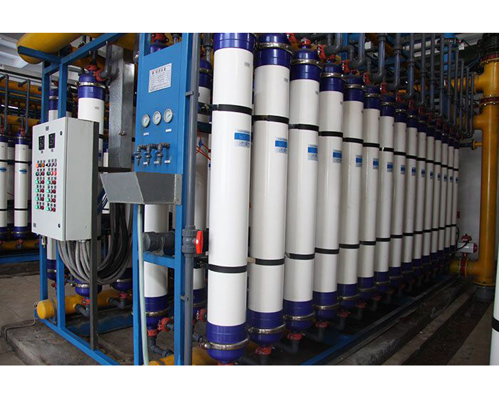 超濾設(shè)備(bei)1